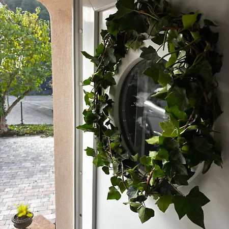 Des Mondfaenger Bed & Breakfast