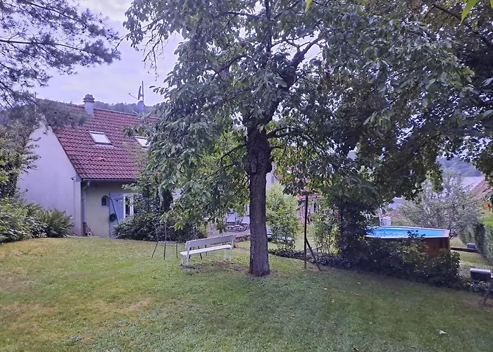 Des Mondfaenger Bed & Breakfast *