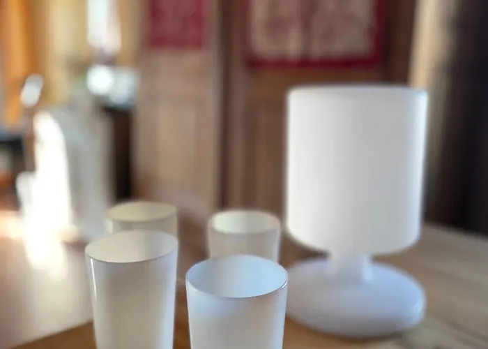 Des Mondfänger Couette-café Meisenthal